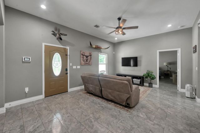 3381 Roy Bean Rd, Willis, TX 77378