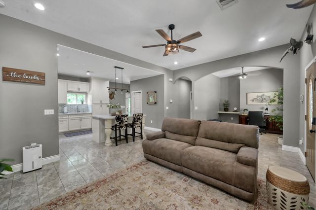 3381 Roy Bean Rd, Willis, TX 77378