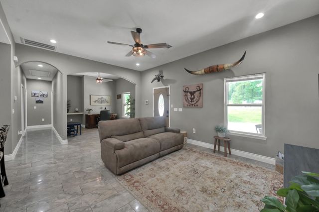 3381 Roy Bean Rd, Willis, TX 77378