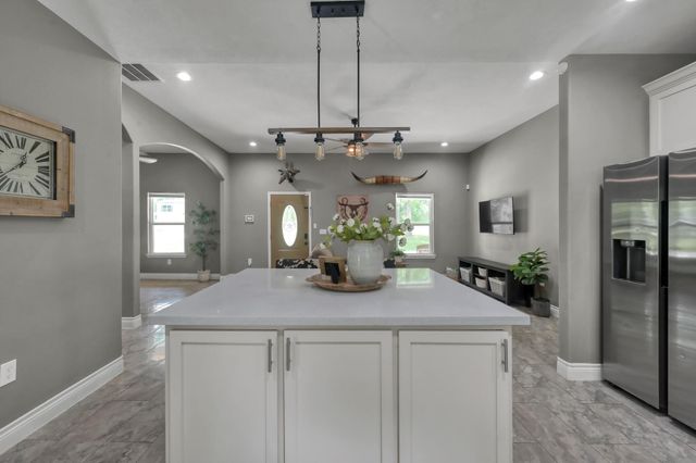 3381 Roy Bean Rd, Willis, TX 77378