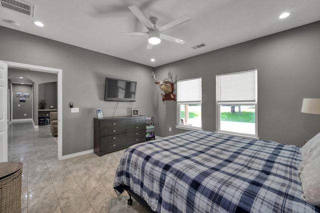 3381 Roy Bean Rd, Willis, TX 77378