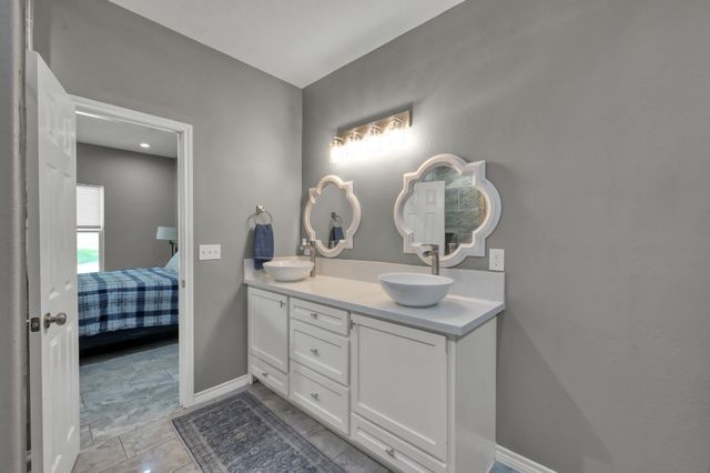 3381 Roy Bean Rd, Willis, TX 77378