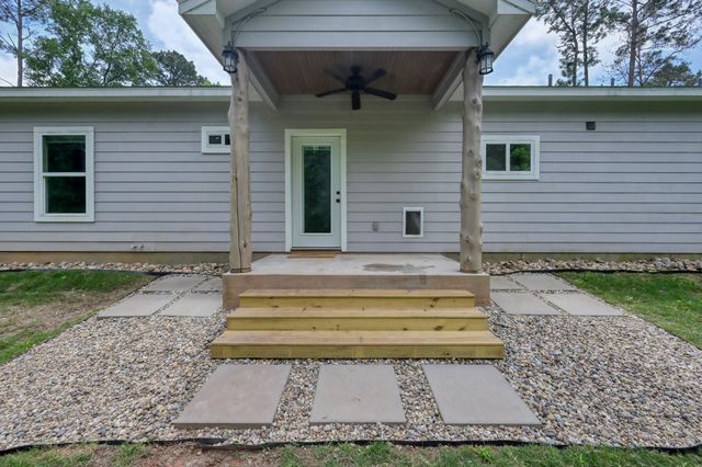 3381 Roy Bean Rd, Willis, TX 77378