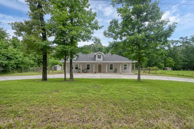 3381 Roy Bean Rd, Willis, TX 77378