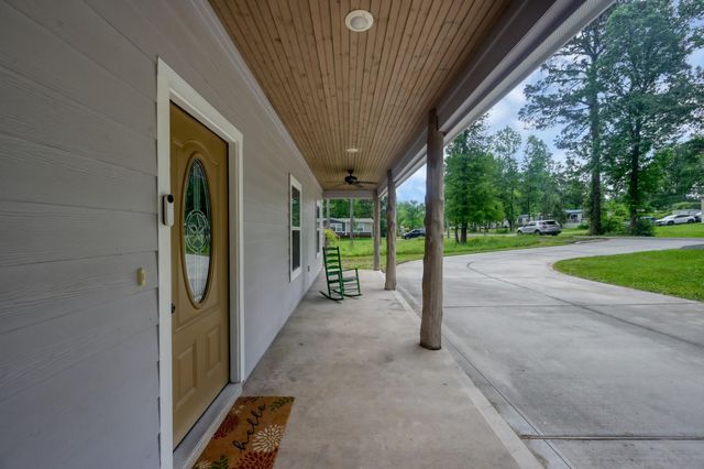 3381 Roy Bean Rd, Willis, TX 77378