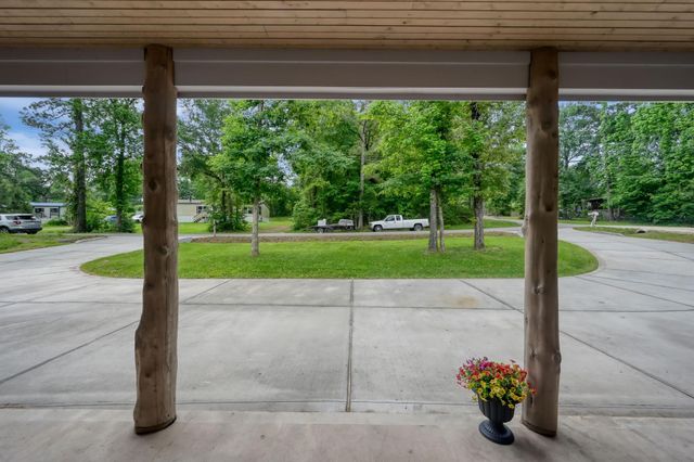 3381 Roy Bean Rd, Willis, TX 77378