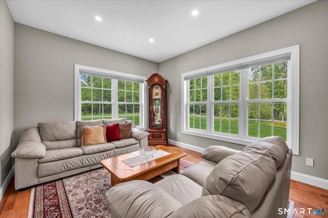 170 Birchwood Drive, Hamden, CT 06518