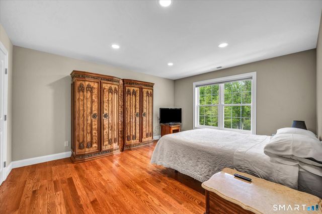 170 Birchwood Drive, Hamden, CT 06518
