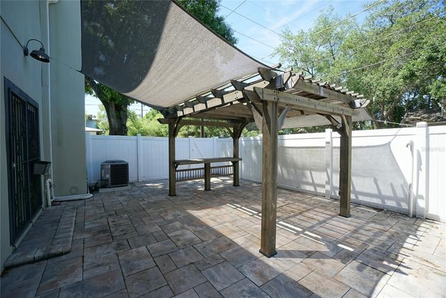 3323 W SWANN AVENUE, Tampa, FL 33609