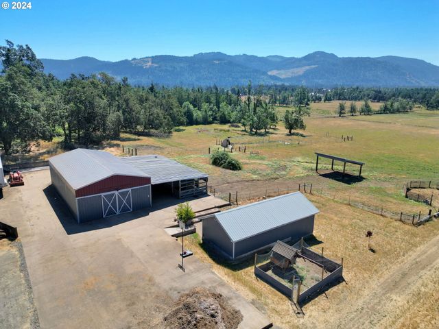 33320 BRYANT Rd, Creswell, OR 97426