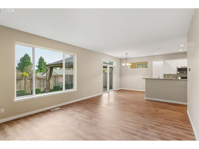 6258 Sw FOUNTAIN GROVE Ter, Beaverton, OR 97078