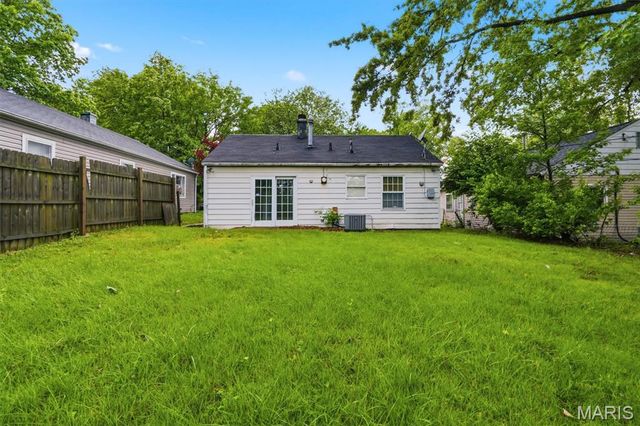 1434 Cutter Avenue, St Louis, MO 63139