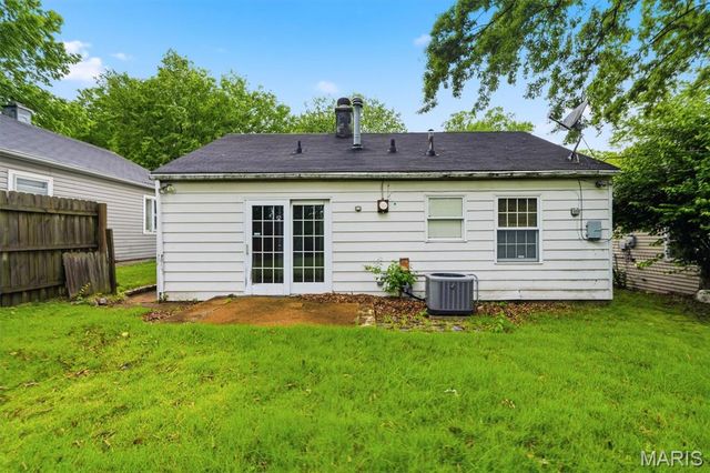 1434 Cutter Avenue, St Louis, MO 63139