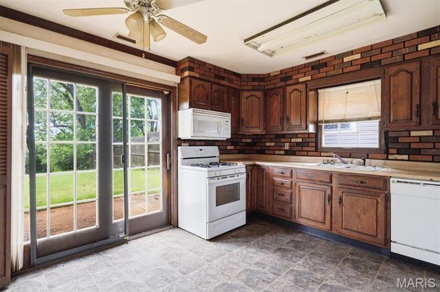 1434 Cutter Avenue, St Louis, MO 63139