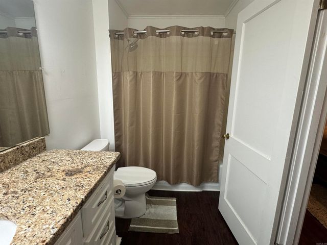 1207 ELM ST., Crossett, AR 71635