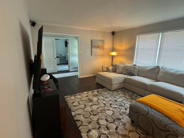 1207 ELM ST., Crossett, AR 71635