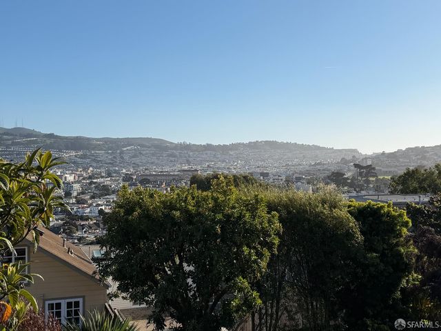 111 Joost Avenue, San Francisco, CA 94131