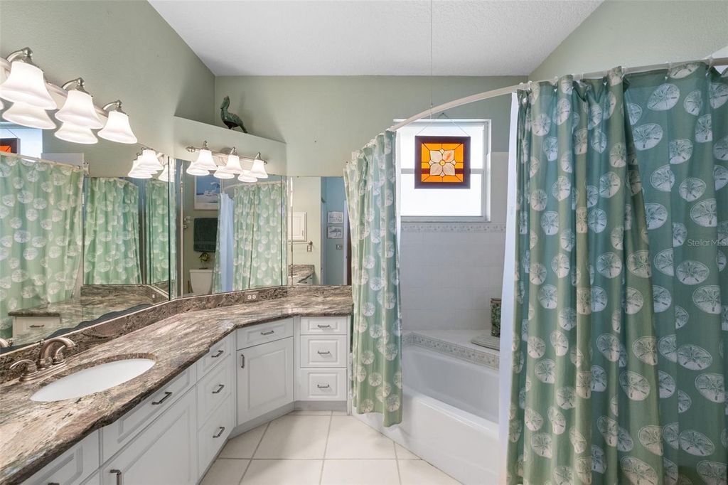 Image 19 of property listing at 2304 89TH STREET NW, Bradenton, FL 34209