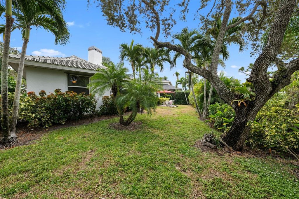 Image 37 of property listing at 2304 89TH STREET NW, Bradenton, FL 34209