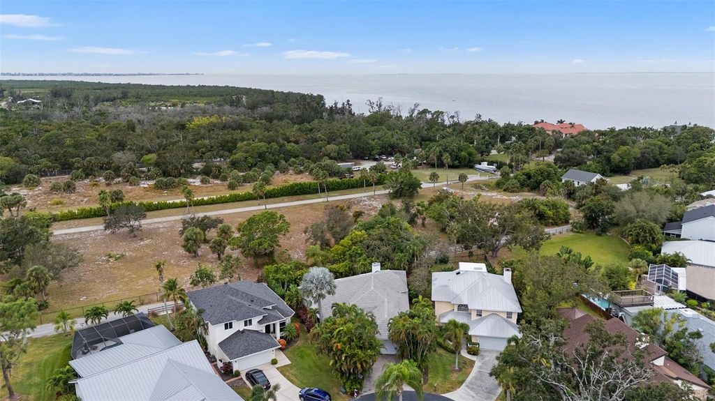 Image 46 of property listing at 2304 89TH STREET NW, Bradenton, FL 34209