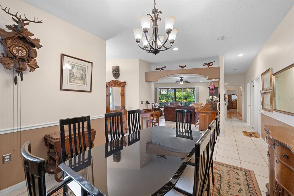 Image 6 of property listing at 2304 89TH STREET NW, Bradenton, FL 34209