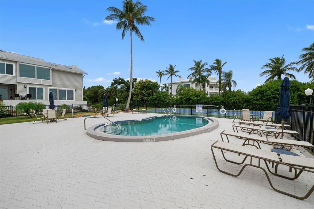 Image 57 of property listing at 2304 89TH STREET NW, Bradenton, FL 34209