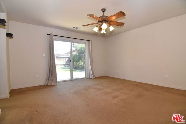 5116 Silver Clover Avenue, Bakersfield, CA 93313
