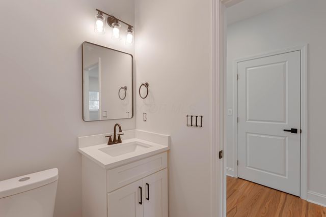 162 W Locust Street, Newark, OH 43055
