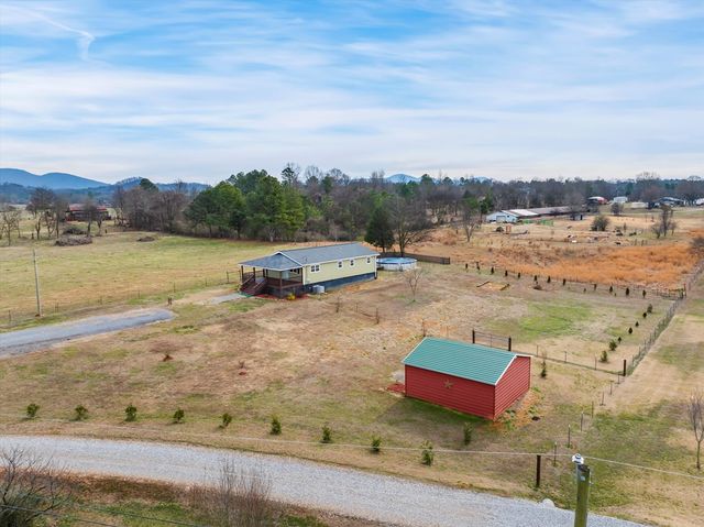 2097 McEntire Circle, Chatsworth, GA 30705