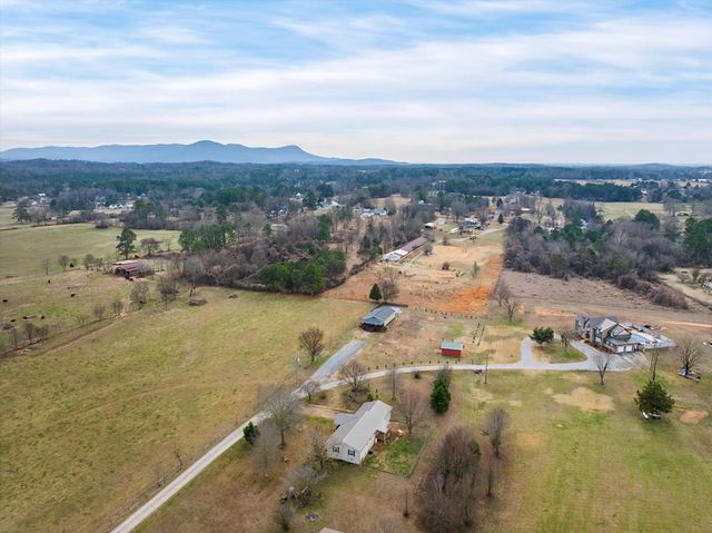 2097 McEntire Circle, Chatsworth, GA 30705