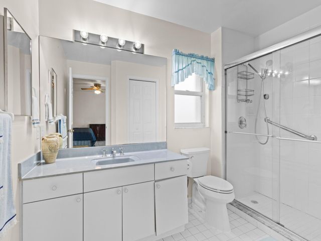 992 Seneca Avenue, Sebastian, FL 32958