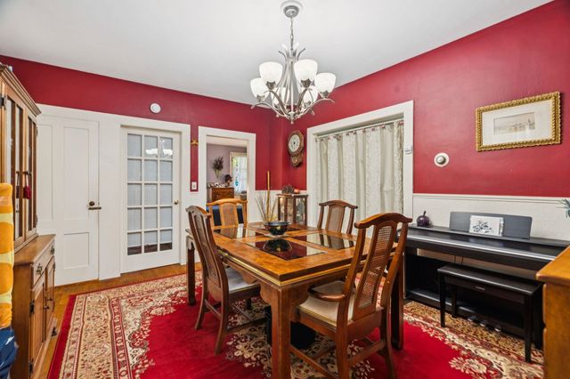 6 Pine Street, Windsor, VT 05089