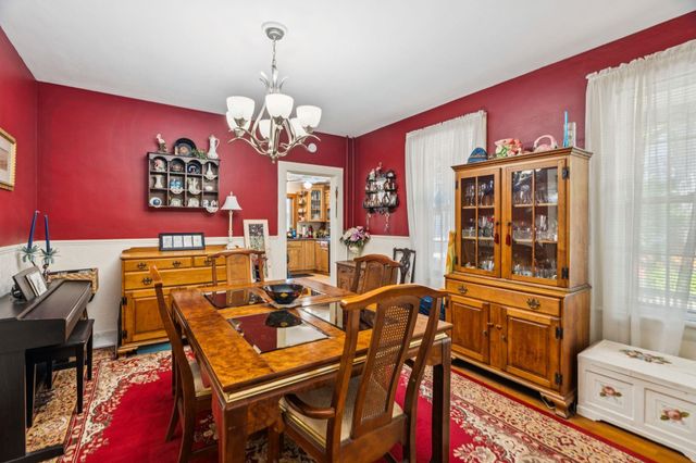 6 Pine Street, Windsor, VT 05089
