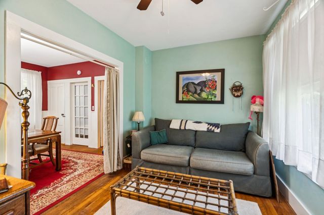 6 Pine Street, Windsor, VT 05089