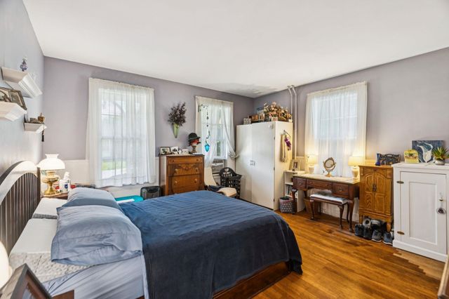 6 Pine Street, Windsor, VT 05089