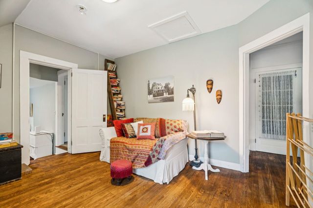 6 Pine Street, Windsor, VT 05089