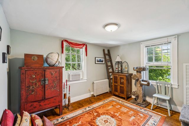 6 Pine Street, Windsor, VT 05089