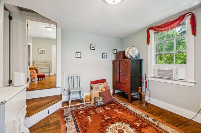 6 Pine Street, Windsor, VT 05089