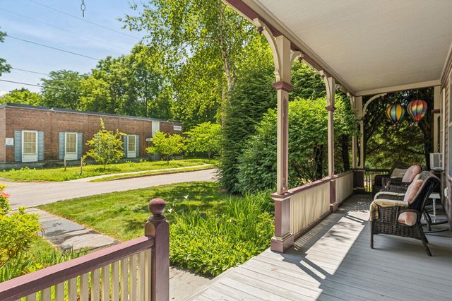 6 Pine Street, Windsor, VT 05089