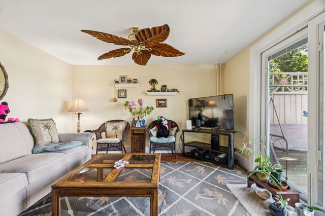 6 Pine Street, Windsor, VT 05089