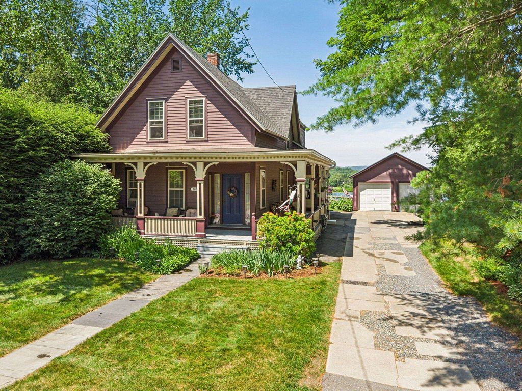 6 Pine Street, Windsor, VT 05089