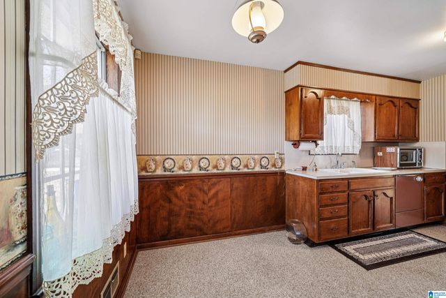 900 20TH AVENUE NW, Center Point, AL 35215