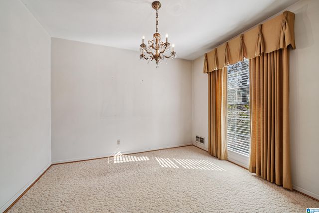 900 20TH AVENUE NW, Center Point, AL 35215