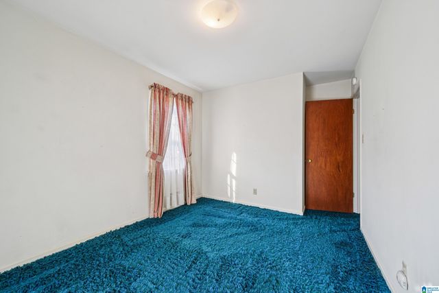 900 20TH AVENUE NW, Center Point, AL 35215