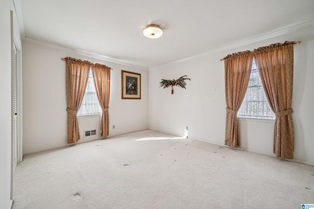 900 20TH AVENUE NW, Center Point, AL 35215