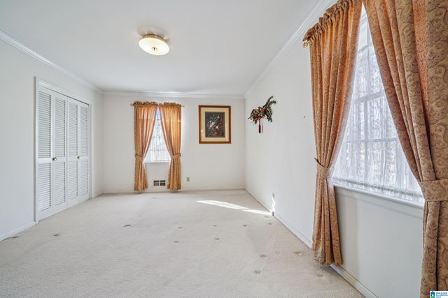 900 20TH AVENUE NW, Center Point, AL 35215