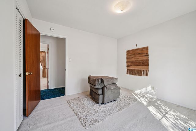 900 20TH AVENUE NW, Center Point, AL 35215