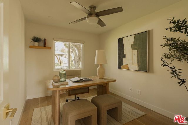 1354 Green Lane, La Canada Flintridge, CA 91011