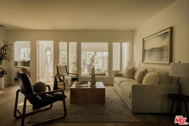 1354 Green Lane, La Canada Flintridge, CA 91011