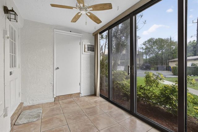 315 Pine Ridge Circle D-1, Greenacres, FL 33463